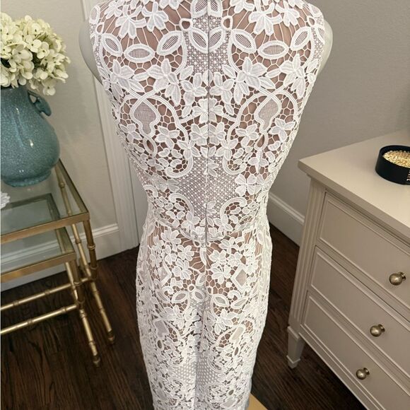 DRESS the POPULATION Jayleen White Nude Floral Guipure Lace Cocktail Midi - Picture 6 of 8
